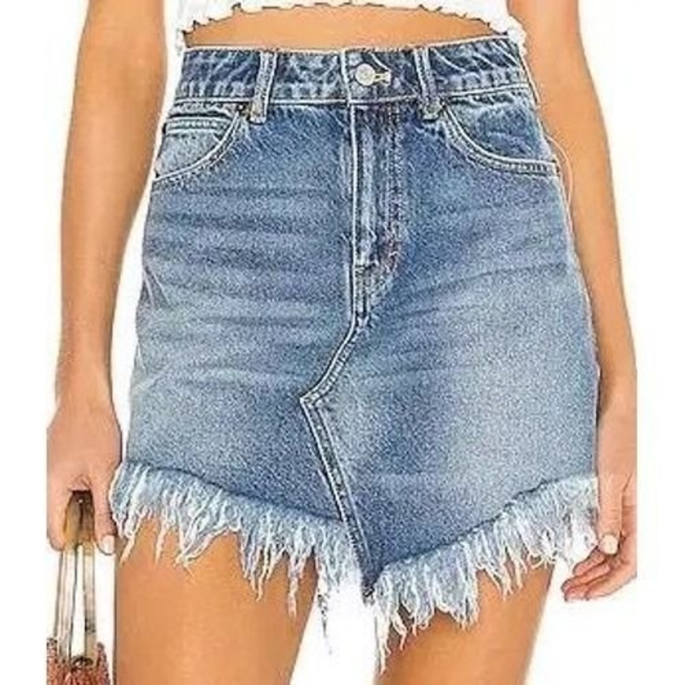 Free People We The Free Bailey Denim Mini Skirt Blue Fray Asymmetric Hem 29 NWT